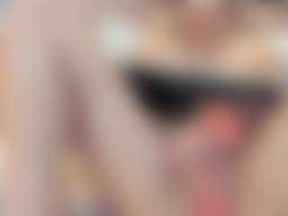 Live cam show with Alice-Romano - Pornstar Skinny on AdultVida.com