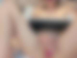 Alice-Romano's Live Sex Cam Show