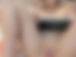 Alice-Romano's Live Sex Cam Show