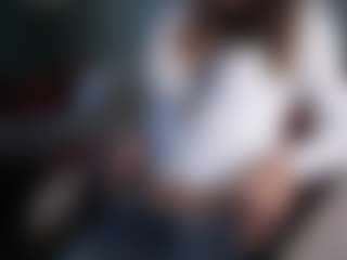 Live cam show with Amanda - Granny Blonde Hair on Hubzter Live