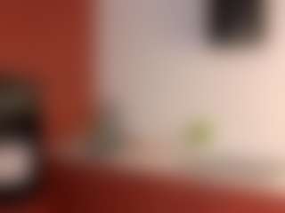 Live cam show with Amanda - Blue Eyes on eurowanks.com