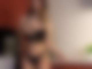 Live cam show with Amanda - Cute on Ass Tok