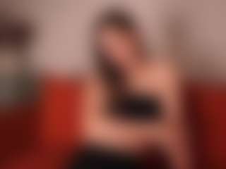 Live cam show with Amanda - Hairy Pussy on Camsoda