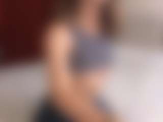 Live cam show with Amanda - Facial on madthumbs