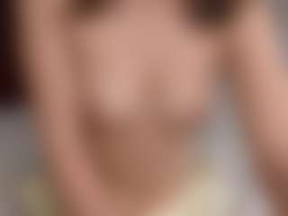 Live cam show with Amanda - Oil on xxxlivecams.org