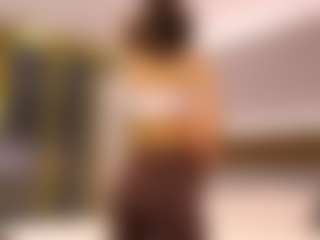 Live cam show with Amanda - Hairy Pussy on Dare Cams