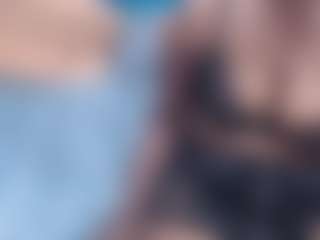 Live cam show with AnitaOlly - Black Young Adult on Camiplay Live
