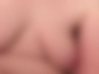 Live cam show with Celine-Kitty - New Blowjob on Camsoda Late Night
