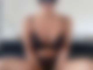 cleomoreau's Live Sex Cam Show