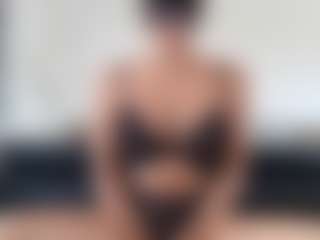 cleomoreau's Live Sex Cam Show