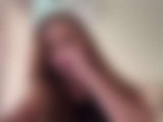 Liona's Live Sex Cam Show