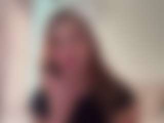 Liona's Live Sex Cam Show