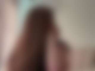 Liona's Live Sex Cam Show
