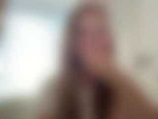 Liona's Live Sex Cam Show