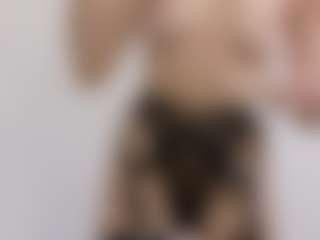 Live cam show with Ivy-Noir - Teen (18+) on Gym Cam Girls