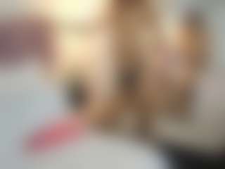 Live cam show with JennyCarter1 - Shaved Pussy on Camsoda