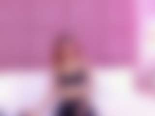 Live cam show with JennyCarter1 - Oil on Camsoda