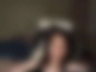 Live cam show with JeriHolmberg - Drinking on madthumbs