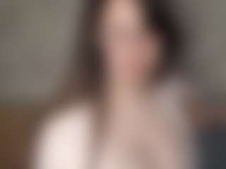 Live cam show with JinaGiraud - Foot Fetish Curvy on Uber Horny