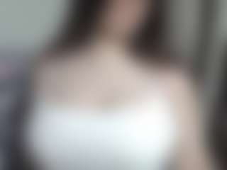 Live cam show with JinaGiraud - Skinny on slutload