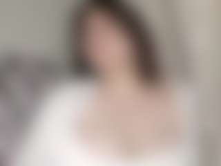 Live cam show with JinaGiraud - Lingerie on madthumbs
