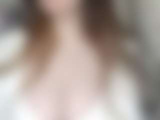Live cam show with JinaGiraud - Foot Fetish on AdultVida.com
