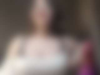 Live cam show with JinaGiraud - Mature MILF on CSO-WL