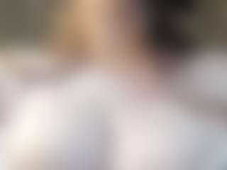 Siaran langsung penampil webcam MILF JinaGiraud