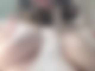 Live cam show with JinaGiraud - Ass Clapping on xDating