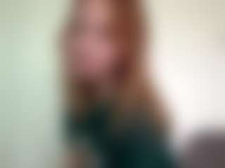 LauraStraker's Live Sex Cam Show