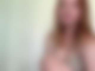 LauraStraker's Live Sex Cam Show