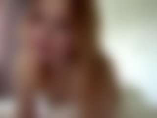 LauraStraker's Live Sex Cam Show