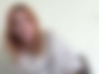 LauraStraker's Live Sex Cam Show