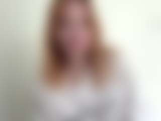 LauraStraker's Live Sex Cam Show