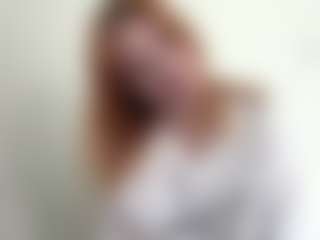 LauraStraker's Live Sex Cam Show