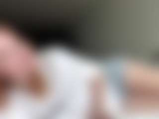 LauraStraker's Live Sex Cam Show