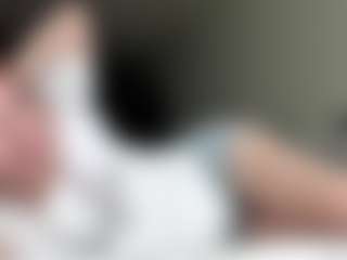 LauraStraker's Live Sex Cam Show