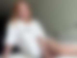 LauraStraker's Live Sex Cam Show