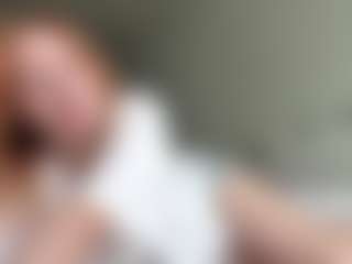 LauraStraker's Live Sex Cam Show