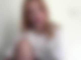 LauraStraker's Live Sex Cam Show