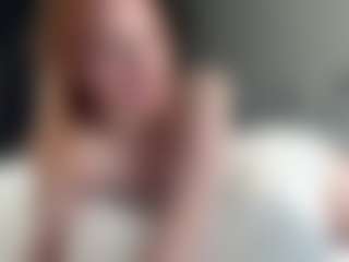 LauraStraker's Live Sex Cam Show