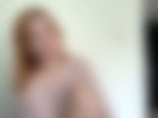 LauraStraker's Live Sex Cam Show