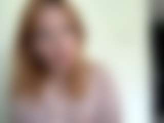 LauraStraker's Live Sex Cam Show