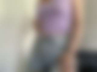 LauraStraker's Live Sex Cam Show