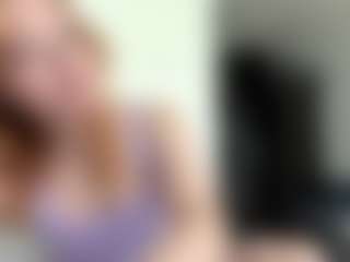 LauraStraker's Live Sex Cam Show