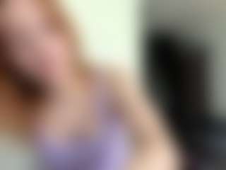 LauraStraker's Live Sex Cam Show
