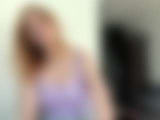LauraStraker's Live Sex Cam Show
