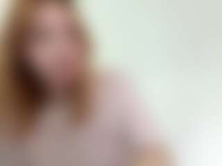 LauraStraker's Live Sex Cam Show
