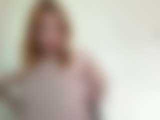 LauraStraker's Live Sex Cam Show