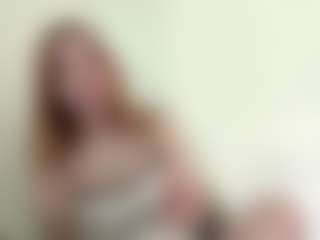 LauraStraker's Live Sex Cam Show